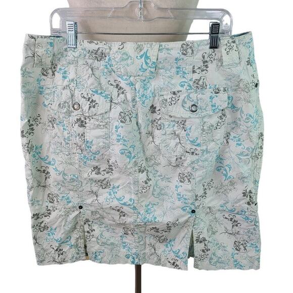 Eddie Bauer Blue Gray Cream Activewear Cargo Hiking 6 Pocket Skirt Size 12 - Picture 2 of 3